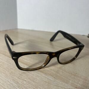 Ray-Ban RB2132 New Wayfarer 710/51 Sunglasses Tortoise 52-18 FRAMES Italy